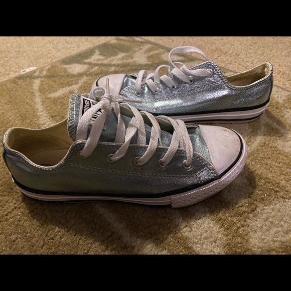 silver converse size 3